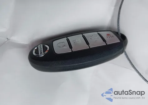 2017 Nissan Rogue Sv z USA, uszkodzony, nr VIN KNMAT2MT4HP530521